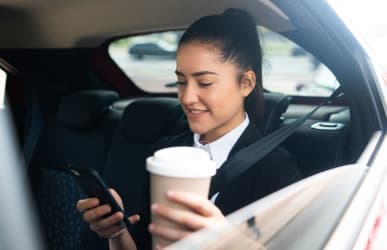 24/7 female-friendly airport taxi service in Downtown Denver, CO