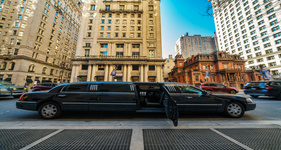 1-6 passenger limo to DIA airport in Downtown Denver, CO